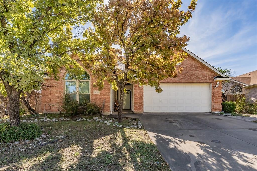 8808 Creede Trail, Fort Worth