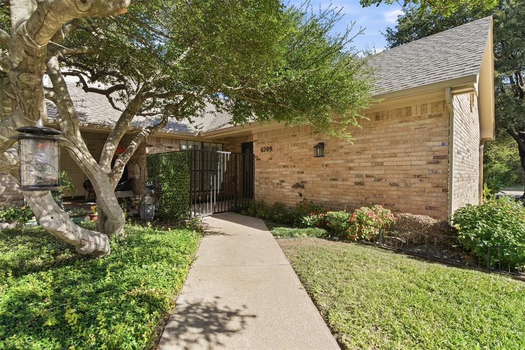 6209 Sea Meadow Drive, Fort Worth