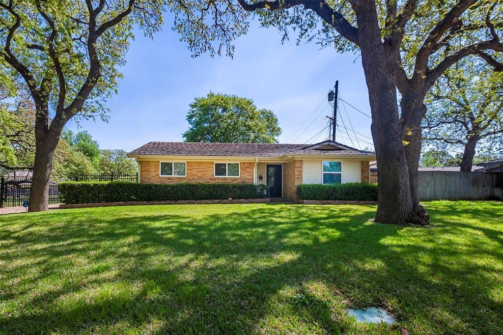 818 Westbrook Drive, Irving