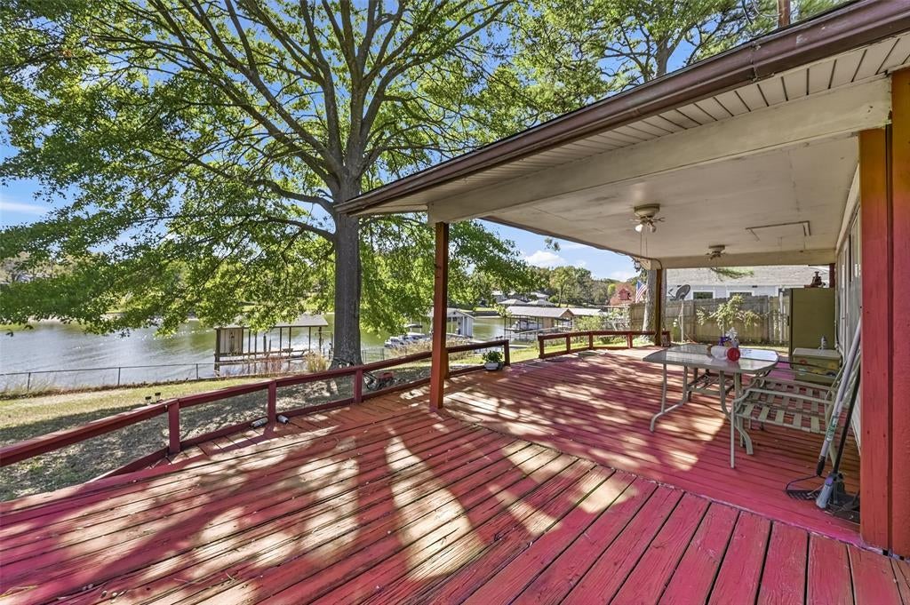 1320 Villa Bay Drive, Tool