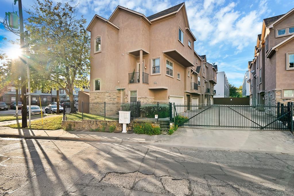 4515 Lafayette Street 1, Dallas