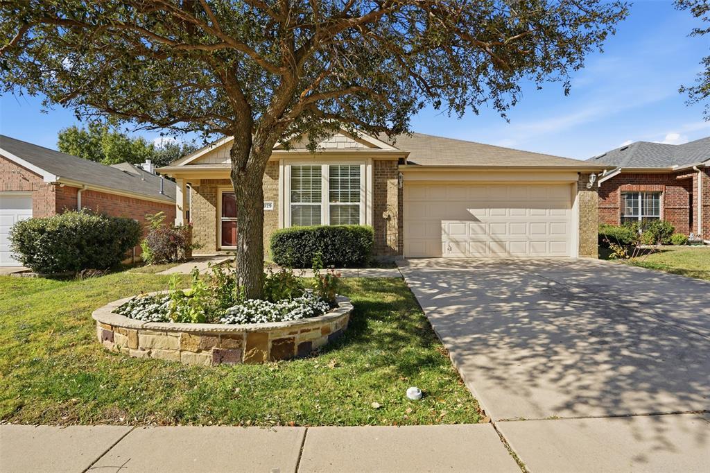 9029 Heartwood Drive, Fort Worth