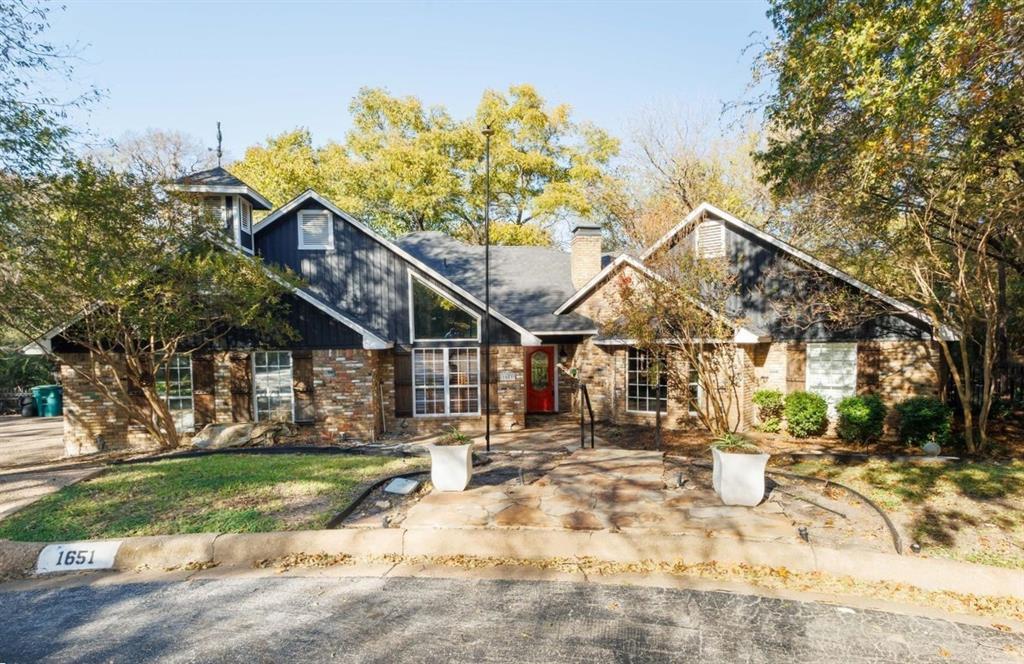 1651 Watson Road W, Fort Worth