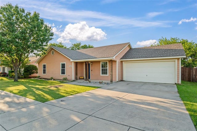 2813 Dana Lane, Denton