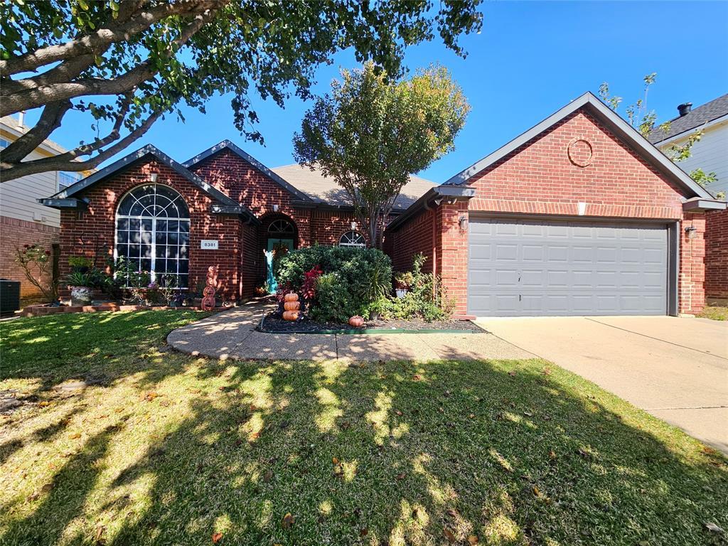 8381 Everglades Circle, Fort Worth
