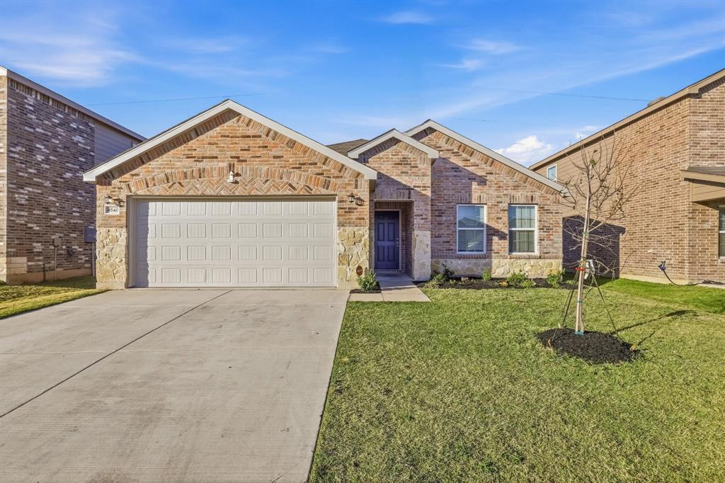 4540 Benham Drive, Fort Worth