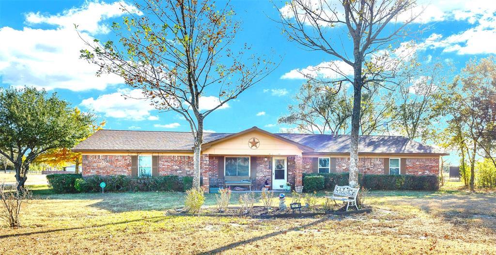 717 Houston Street, Anna