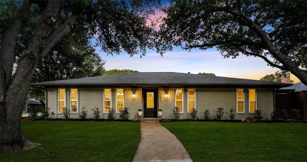 3002 Deep Valley Trail, Plano