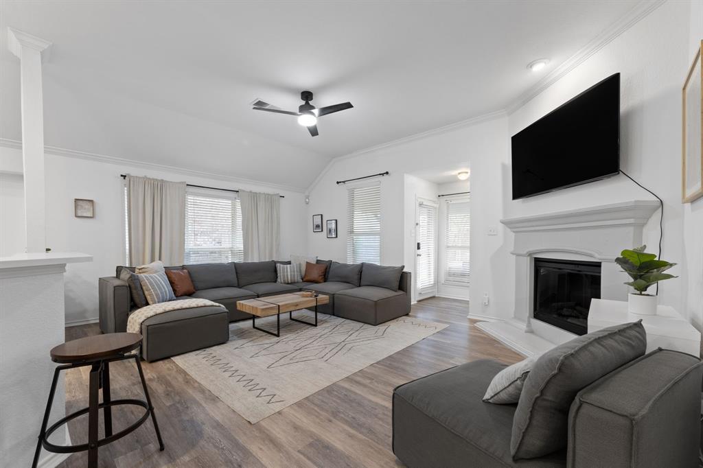 1024 Shortleaf Pine Drive, Arlington