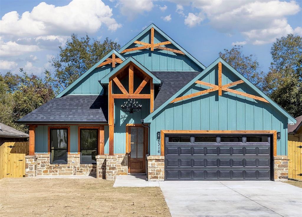 8316 Sussex Street, White Settlement