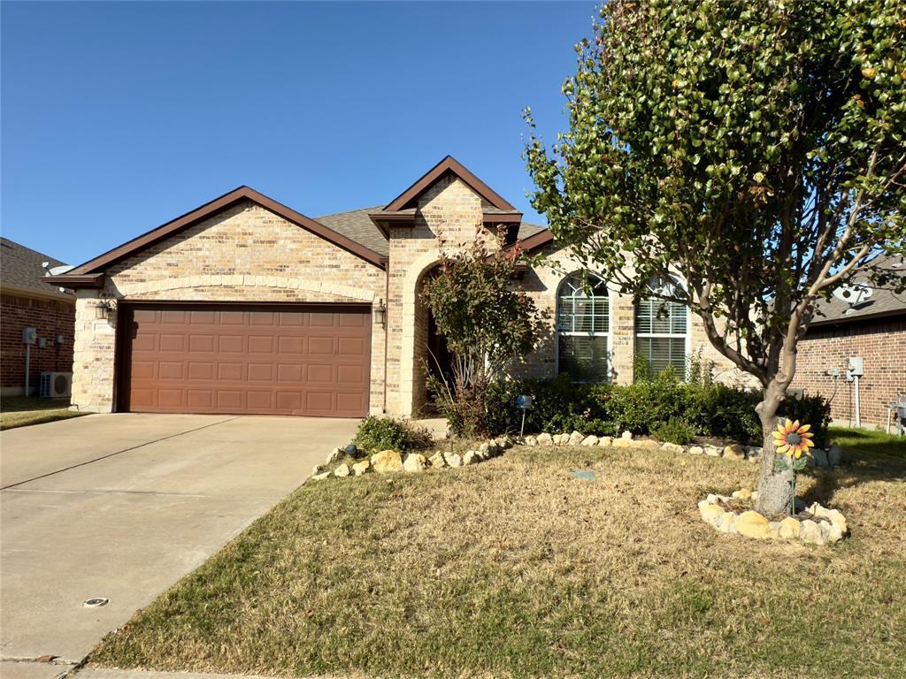 6956 Big Wichita Drive, Fort Worth
