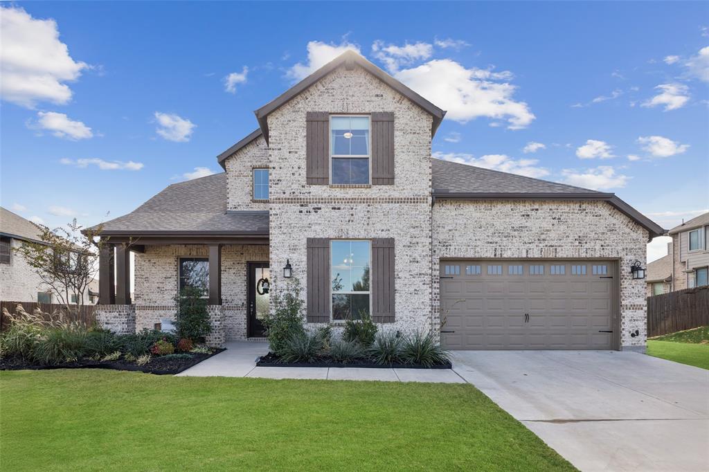 448 Wildwood Court, Waxahachie