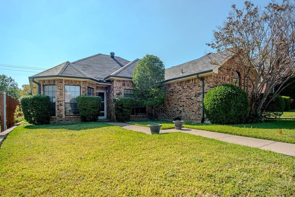1208 Derby Run, Carrollton