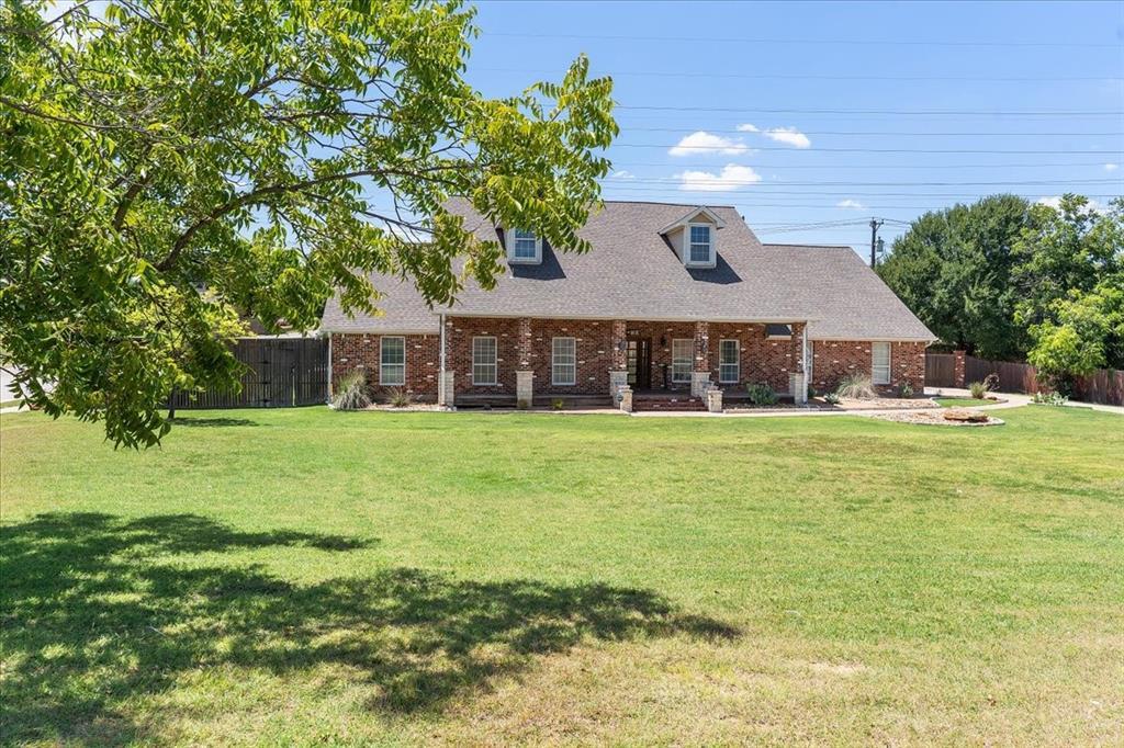708 Canyon Creek Trail, Fort Worth