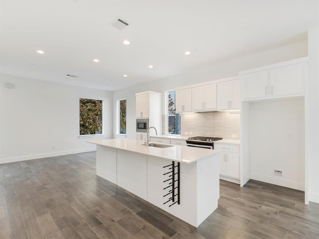 1771 Mccoy Street 305, Dallas