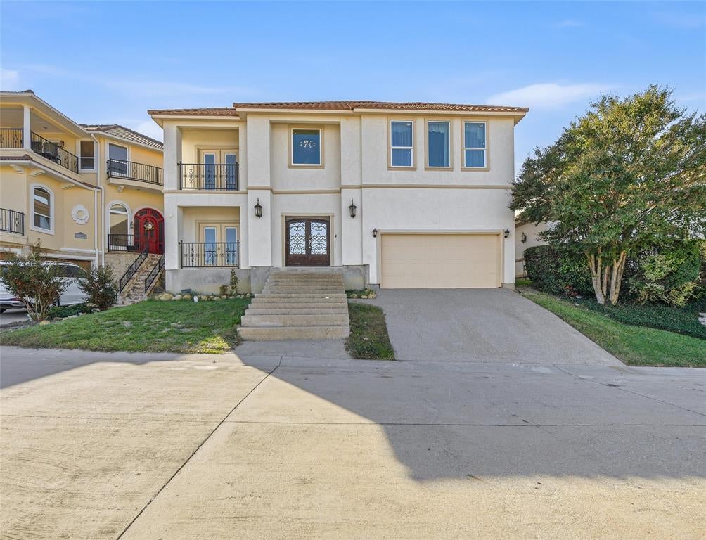 7725 Lakeview Circle, Fort Worth