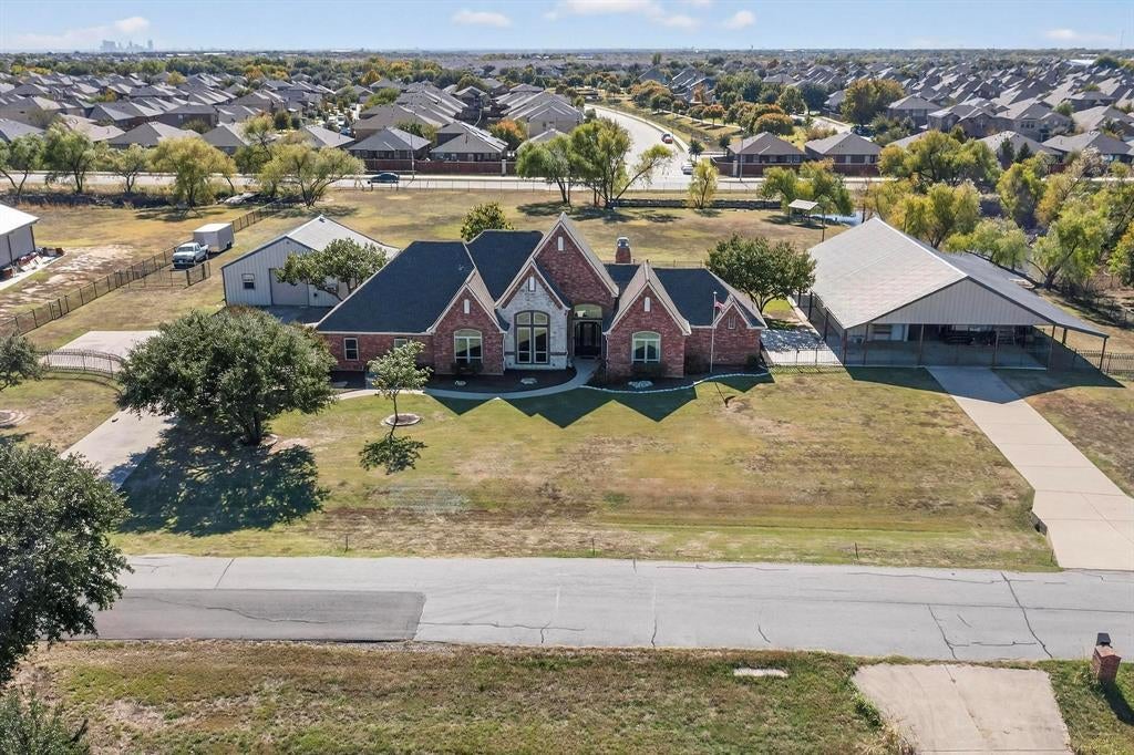 8816 S Water Tower Road, Fort Worth