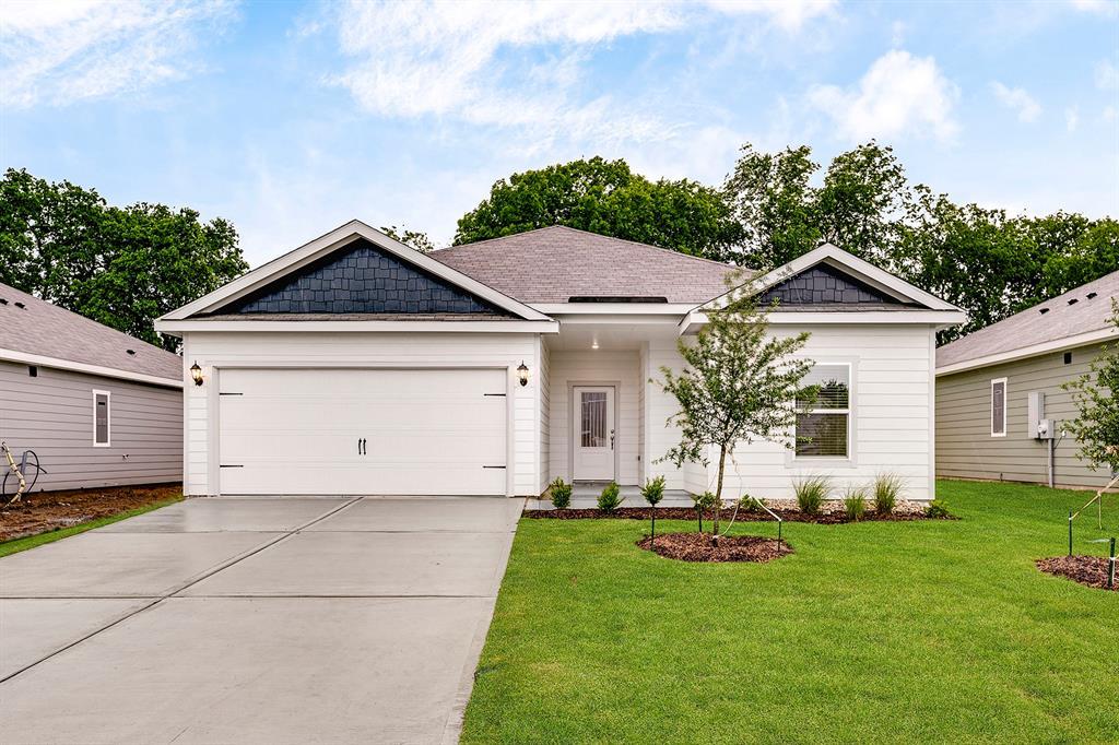 200 Southgate Drive, Terrell