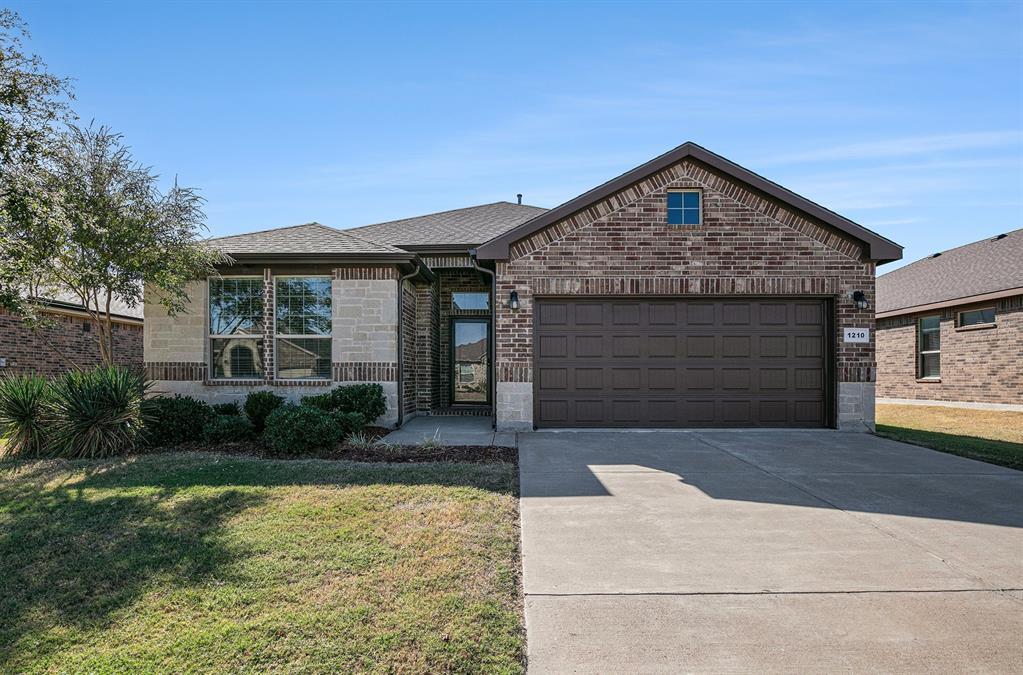 1210 Tiburon Trail, Cleburne
