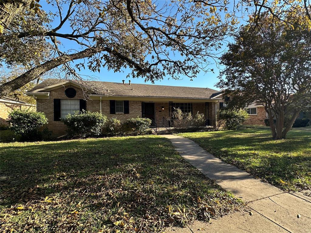 8332 Van Pelt Drive, Dallas