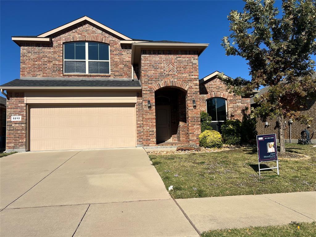 5212 Sugarcane Lane, Fort Worth