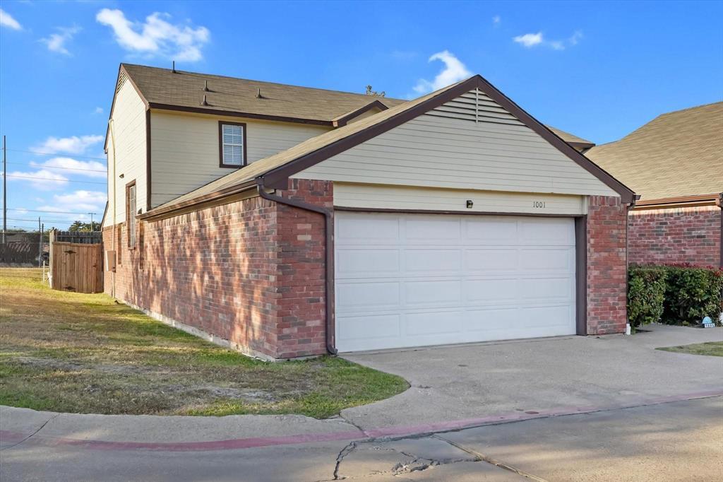 1001 Weston Drive, Garland