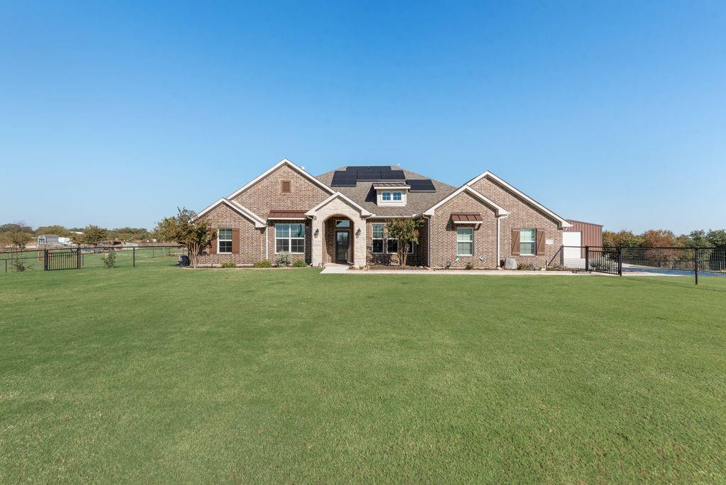 2025 Liberty Court, Weatherford