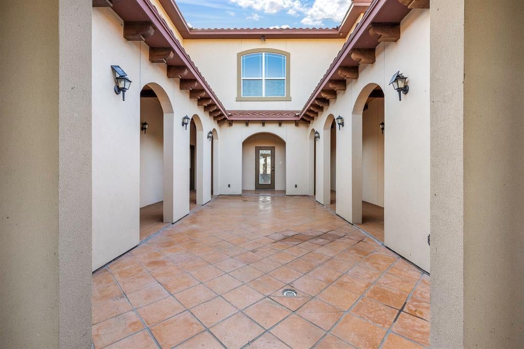 1250 County Road 242, Dublin