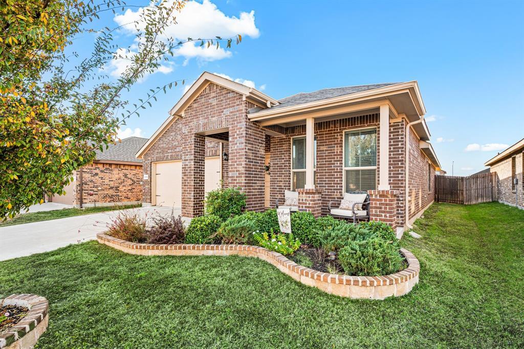 9113 Doverglen Drive, Fort Worth