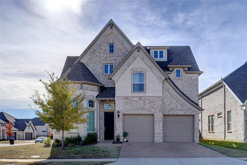 1237 Stagecoach Trail, Justin