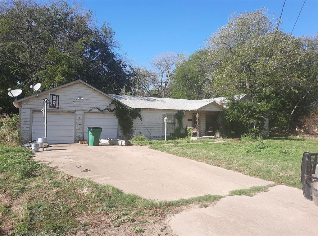 1385 W Swan Street, Stephenville