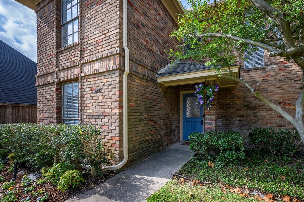 9241 Highedge, Dallas