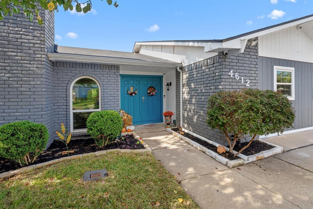 4612 Woodfield Drive, Arlington