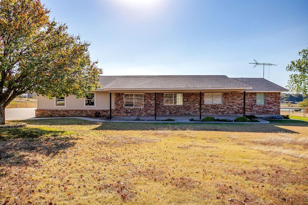 2201 County Road 920, Crowley