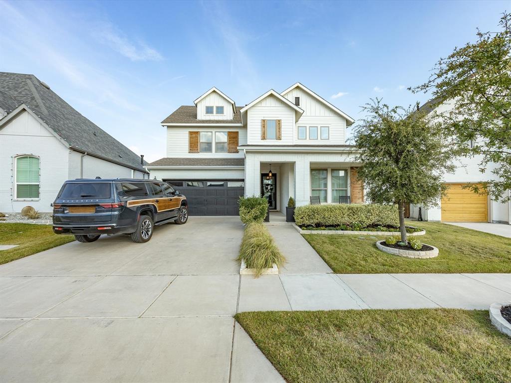 2325 Offerande Drive, Fort Worth