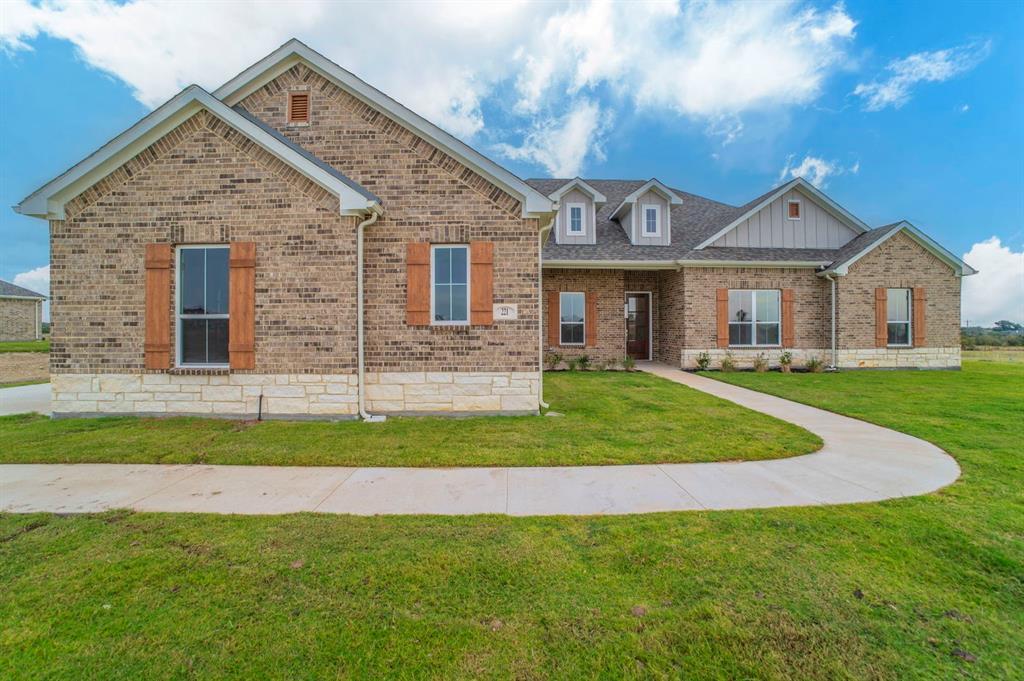 221 Marie Lane, Waxahachie