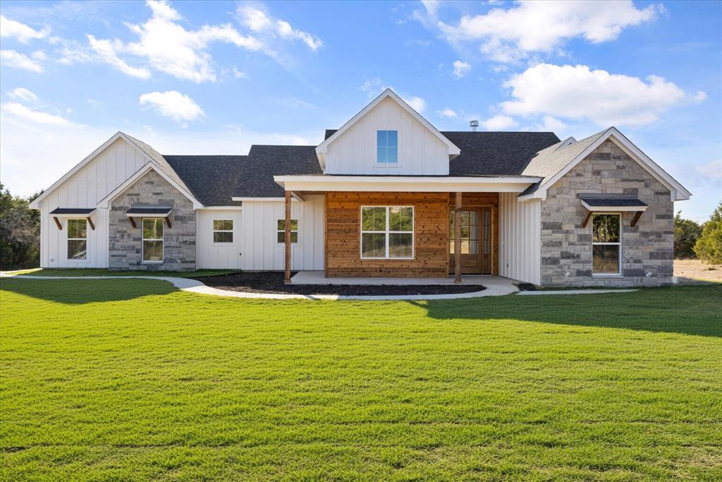 370 Hidden Lake, Bluff Dale