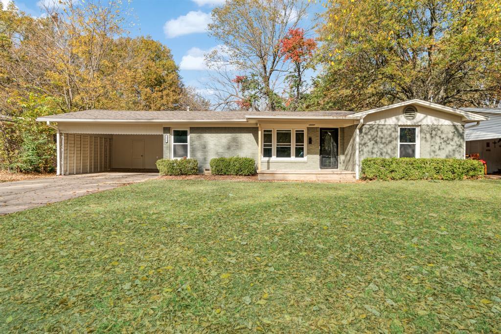 2025 Cedar Street, Paris