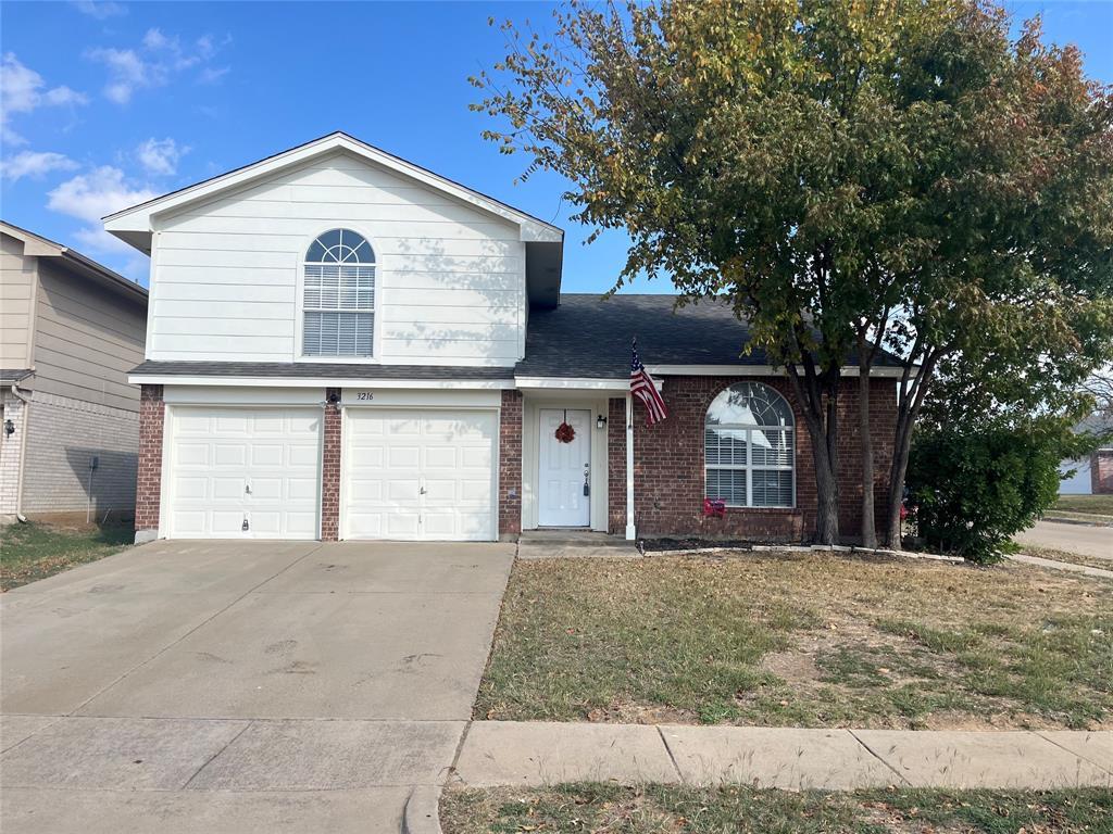 3216 Fountain Parkway, Fort Worth