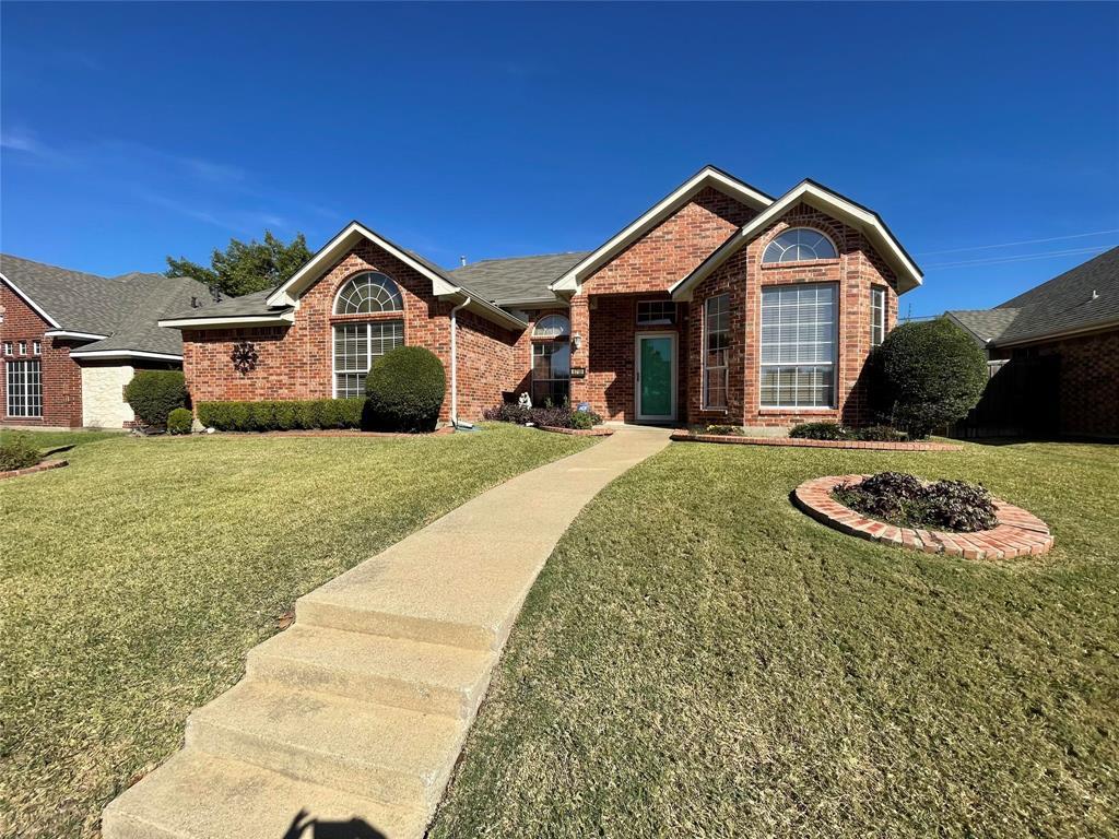 6710 Falcon Street, Rowlett