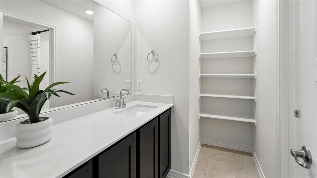 3556 Aster Lane, Aubrey