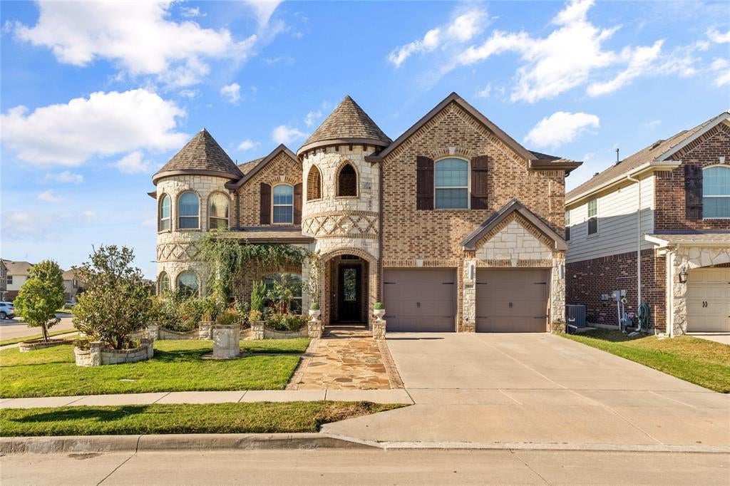 9801 Nolina Road, Fort Worth