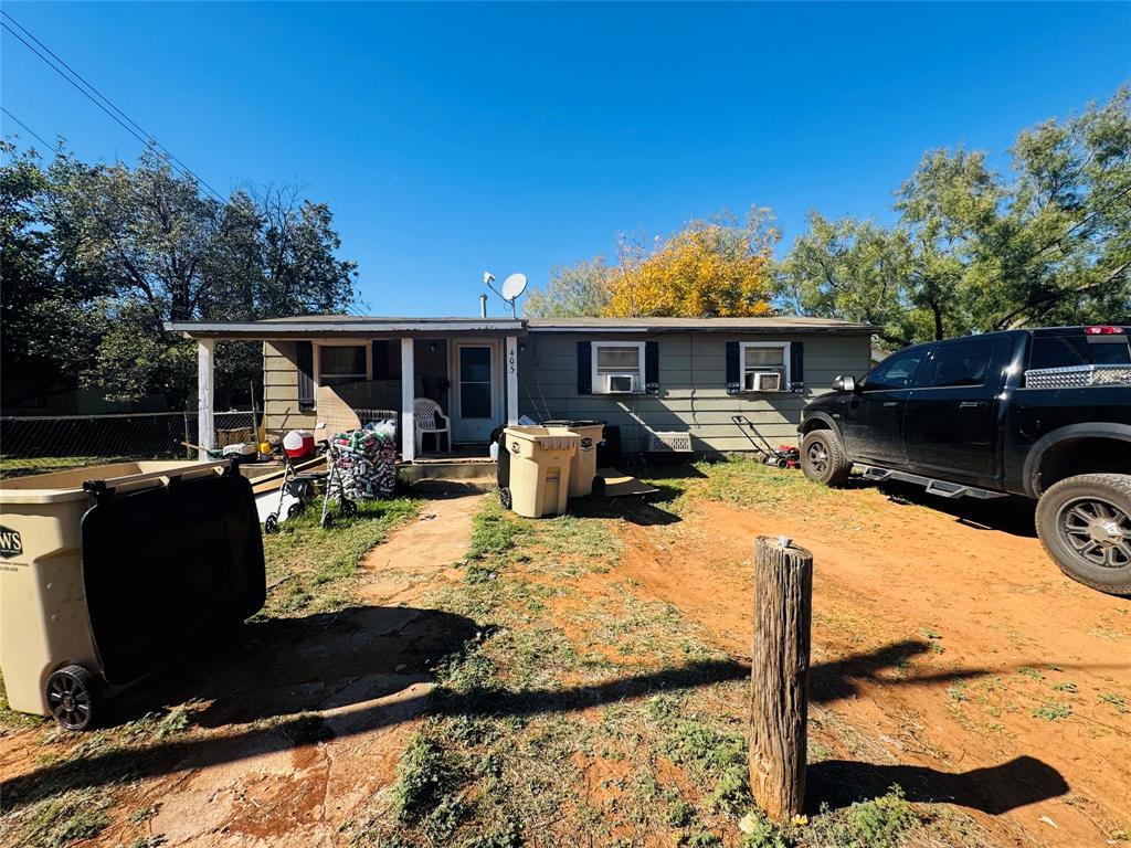 405 Thornton, Merkel