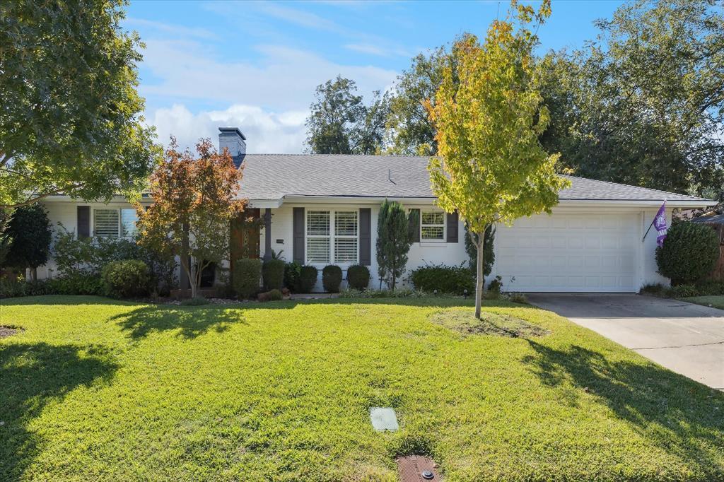 4209 Bilglade Road, Fort Worth