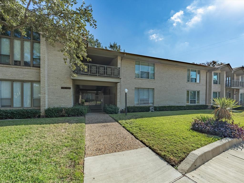 11102 Valleydale Drive A, Dallas