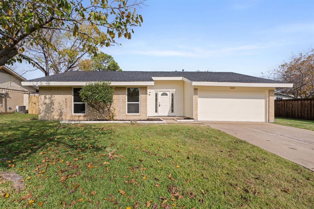 1317 Marblehead Drive, Lewisville