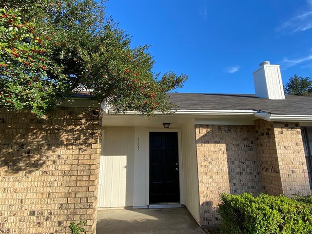 117 Stony Creek Drive, Euless