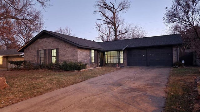 1620 W Northgate Drive, Irving