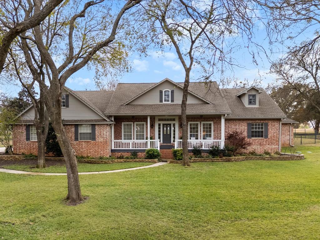 1705 Warwick Crescent Court, Denton