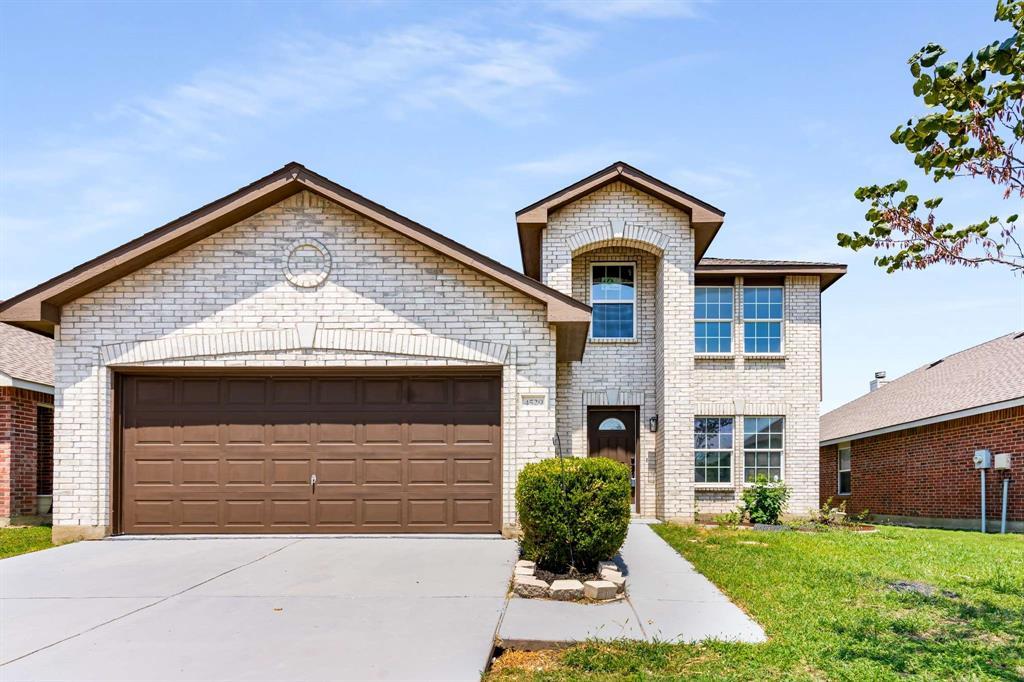4529 Martingale View Lane, Fort Worth